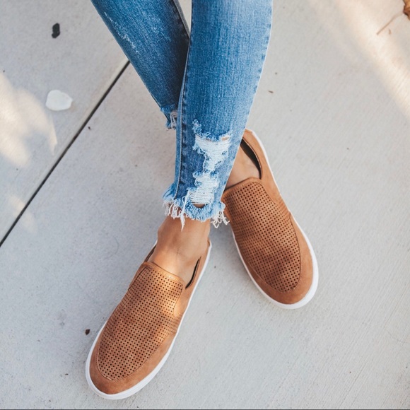 Shoes - SALE-FIRM‼️Camel Perforated Slip On Sneakers